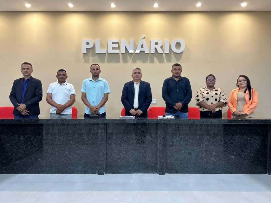 Câmara Municipal de Vera Mendes Realiza Sessão Extraordinária
